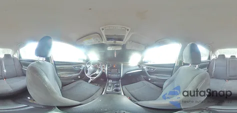 2015 Nissan Altima 2.5 z USA, uszkodzony, nr VIN 1N4AL3AP2FC425970